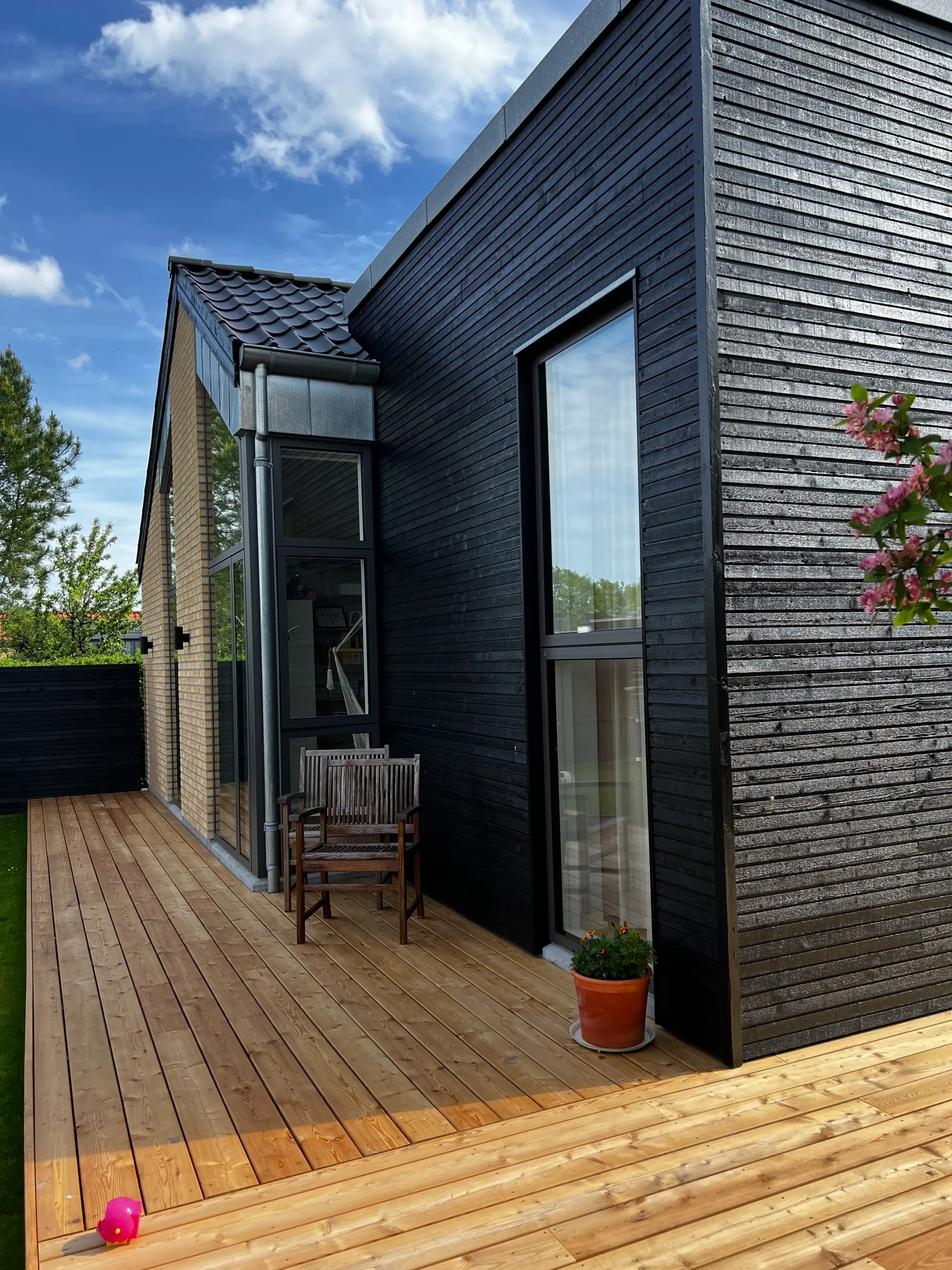 Vinduesparti i villa med tilbygning i Hasseris i Aalborg — Arkitekttegnestuen Yderskov